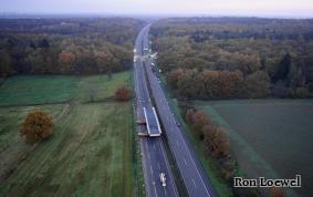 Dipl.-Ing. Michael Girmscheid und Dipl.-Ing. Thorsten Balder und ihre Schnellbaubrücke